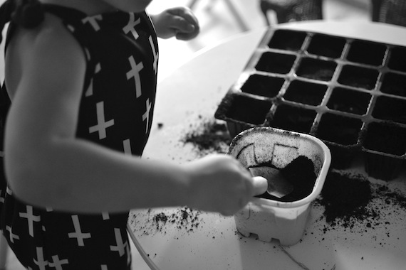 Montessori at home - the importance of making a mess by Patchwork Cactus