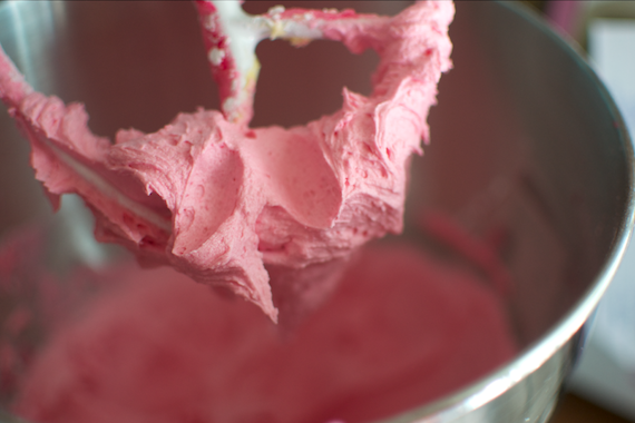 Strawberry Lava Cupcakes Recipe - Patchwork Cactus Blog