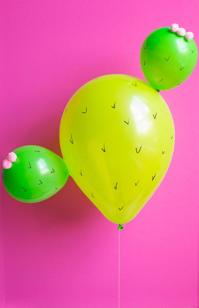 DIY balloon decorations - DIY Baloon Garland - Stylish balloon DIY